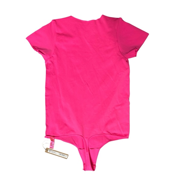 SKIMS essentials Bodysuit - Picture 3 of 4